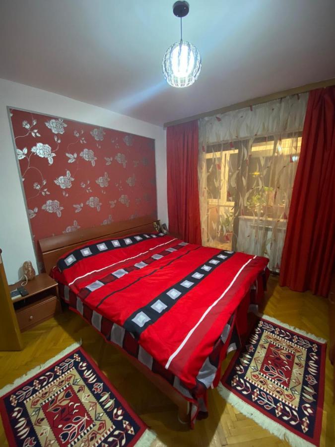 Friend'S House Διαμέρισμα Πιτέστι Εξωτερικό φωτογραφία